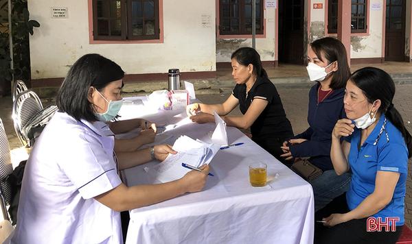 Các địa phương ở Hà Tĩnh gấp rút triển khai chiến dịch chăm sóc SKSS/KHHGĐ